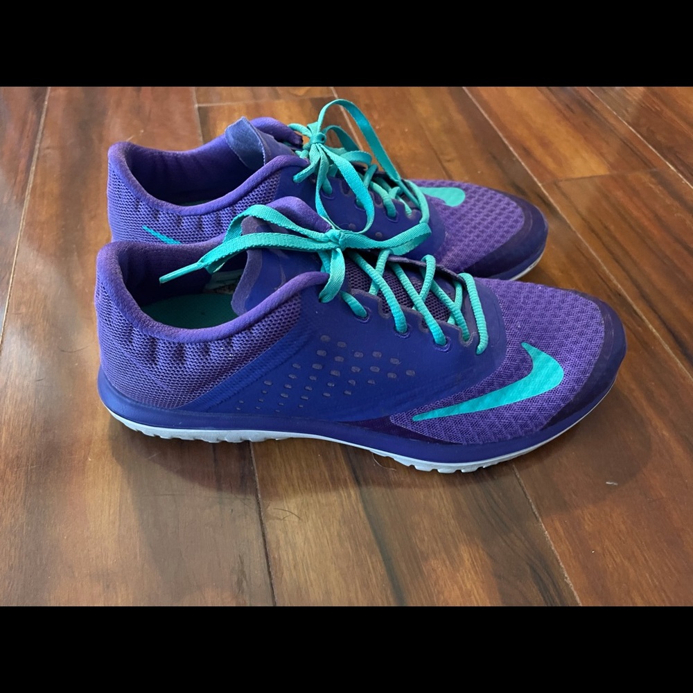 Nike Sneakers 👟